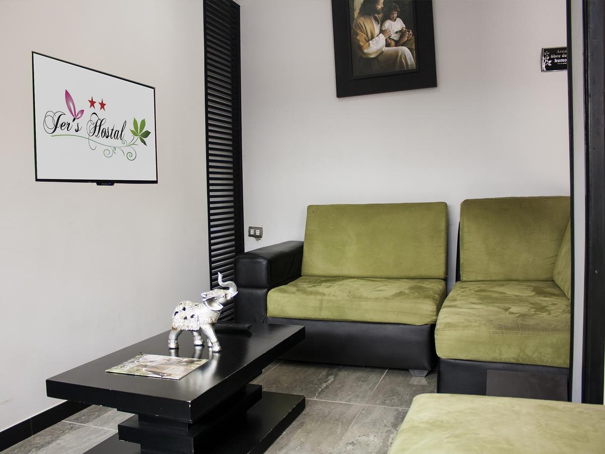 טומבס Jer'S Hostal מראה חיצוני תמונה